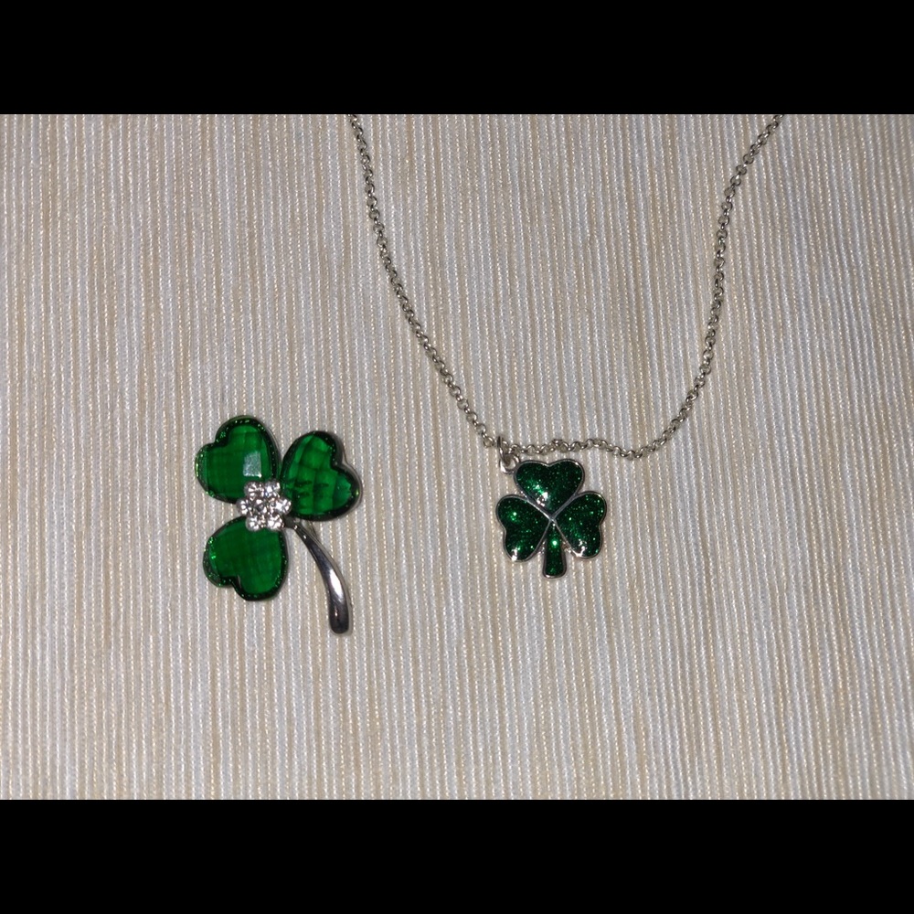 Clover Broach/pendant necklace set